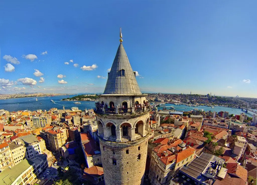 The famous Galata tower in Istanbul
